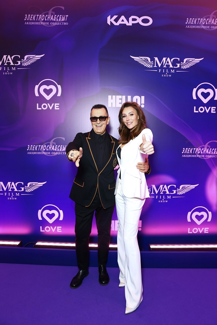 Яна Рудковская и Алиса Лобанова встретились в VIP-ложе светского мероприятия. Кто еще из звезд заглянул на премьеру «Большой любви»
